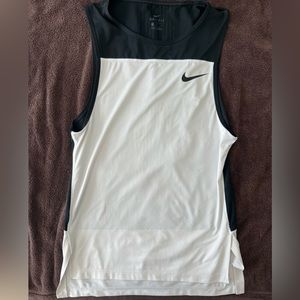 Nike Men’s Dri Fit Tank